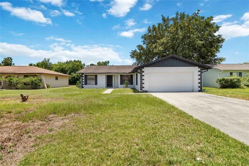 406 Long Dr, POINCIANA, FL, 34759-4017 | Card Image