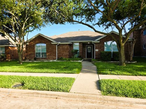 5605 Periwinkle Lane, Mckinney, TX, 75070 | Card Image