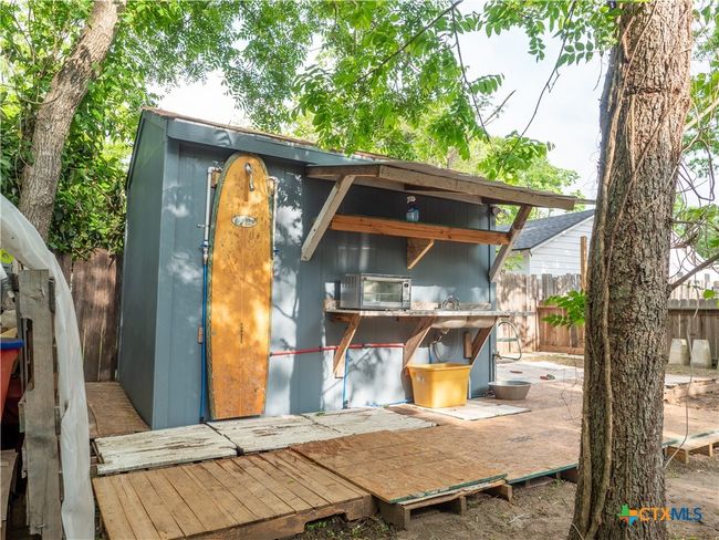 1006 W North St, House other with 2 bedrooms, 1 bathrooms and null parking in Victoria TX | Image 31