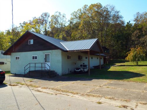 17795 N Akron Ave, Buchtel, OH, 45716-3600 | Card Image