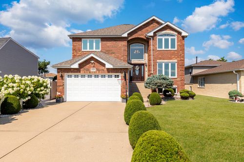 8320 S 79th Avenue, Justice, IL, 60458 | Card Image