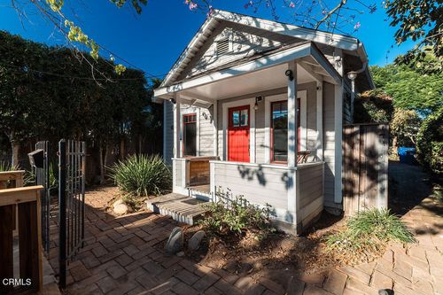 712 Castillo St, Santa Barbara, CA, 93101-3310 | Card Image