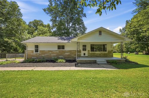 1265 Wallaby Dr, Beavercreek, OH, 45432-2821 | Card Image