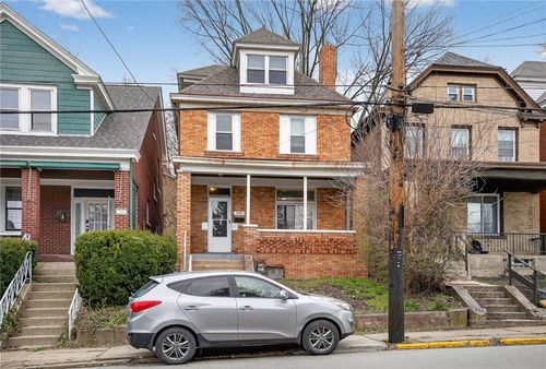 158 Ormsby Ave, Pittsburgh, PA, 15210-2218 | Card Image