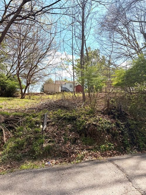 1800 Kentucky Ave, Lynchburg, VA, 24501-6506 | Card Image