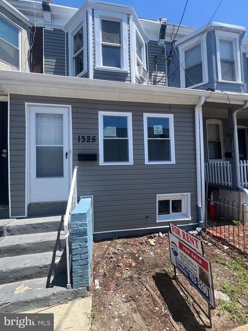 1325 Vandever Ave, WILMINGTON, DE, 19802-4621 | Card Image