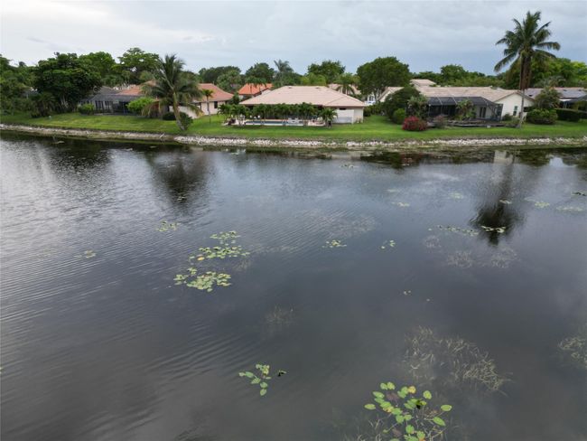 Views directly from backyard - wide canal | Image 29