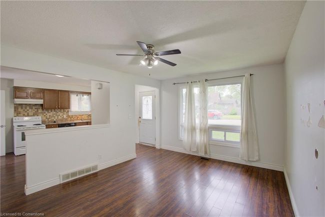 46 Elmwood Ave, House other with 6 bedrooms, 2 bathrooms and 4 parking in Cambridge ON | Image 7