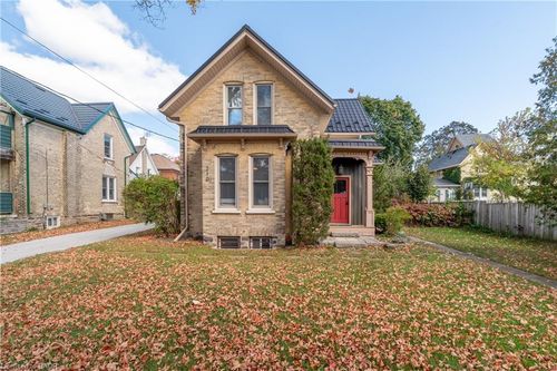 210 Lancaster St E, Kitchener, ON, N2H1N6 | Card Image