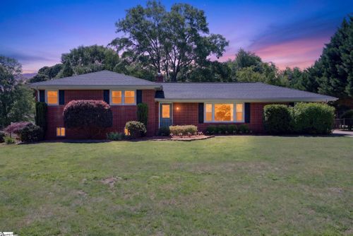 104 Central Avenue, Mauldin, SC, 29662 | Card Image