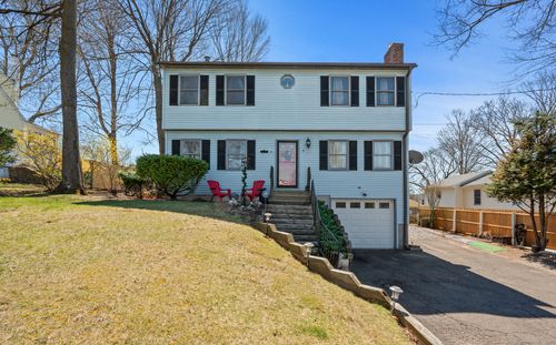 61 Harrington St, Meriden, CT, 06451-5220 | Card Image