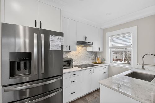 103 Henshaw St, Worcester, MA, 01603-1414 | Card Image