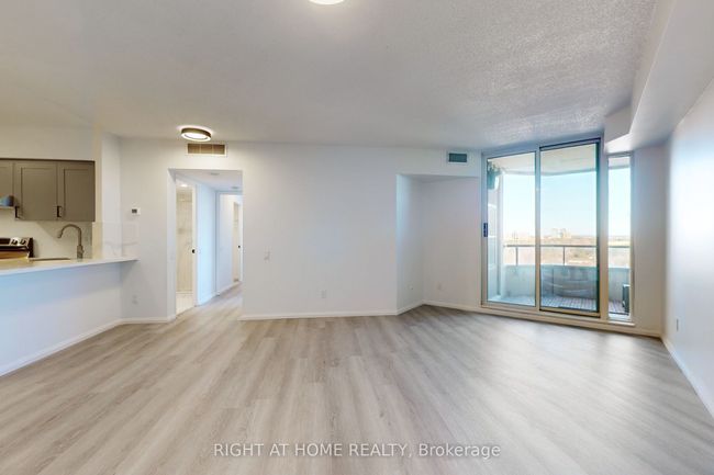 PH-201 - 1 Emerald Lane, Condo with 2 bedrooms, 2 bathrooms and null parking in Thornhill ON | Image 7