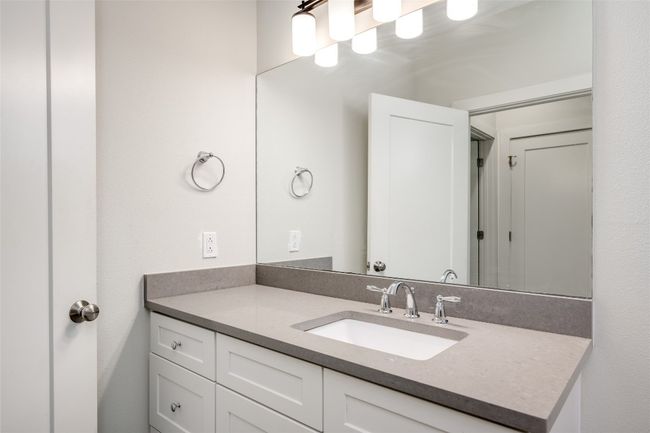 UNIT-12 - 908 Nueces St, Condo with 2 bedrooms, 2 bathrooms and 1 parking in Austin TX | Image 22