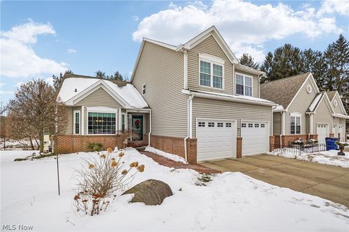 2837 Stratford Cir, Green, OH, 44312-5912 | Card Image