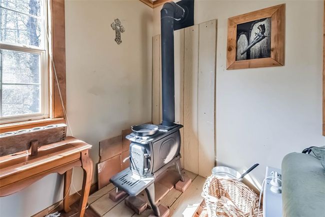 35 Old Sign Rd, Home with 1 bedrooms, 1 bathrooms and null parking in Midway TX | Image 10