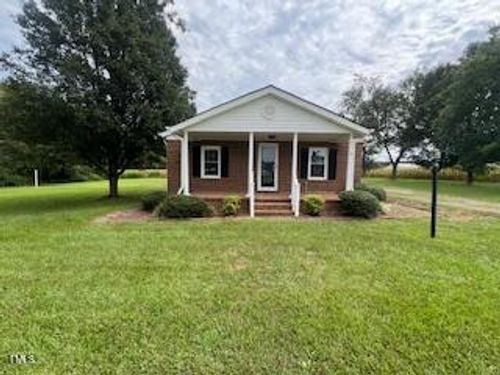 51 Neighbors Rd, Dunn, NC, 28334-8396 | Card Image