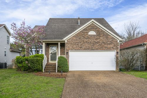 2944 Steamboat Dr, Nashville, TN, 37214-1138 | Card Image