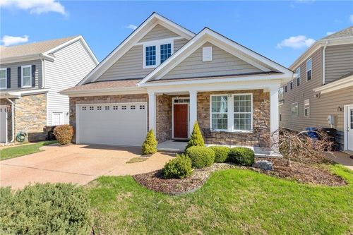 2916 Elegance Lane, Virginia Beach, VA, 23456 | Card Image