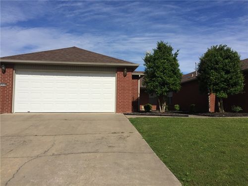 2458 N Jeremiah Pl, Fayetteville, AR, 72704-8650 | Card Image