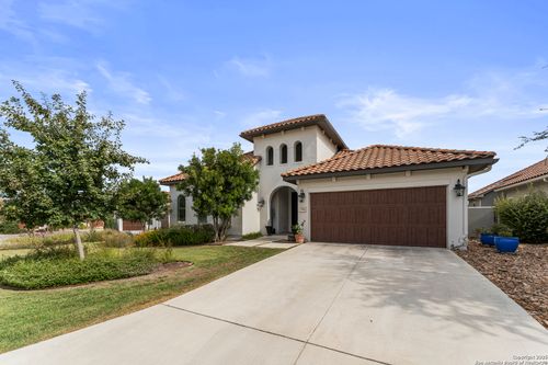 526 Talmadge Ln, Shavano Park, TX, 78249-2998 | Card Image