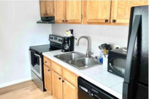 199 Mountainside Dr, Stowe, VT, 05672-5393 | Card Image