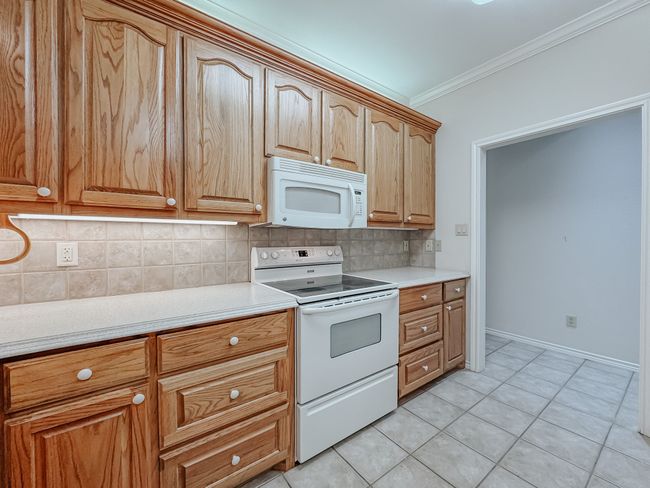 616 Mockingbird Pl, House other with 2 bedrooms, 3 bathrooms and null parking in Corsicana TX | Image 8