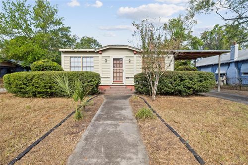 113 W Powhatan Ave, Tampa, FL, 33604-6936 | Card Image