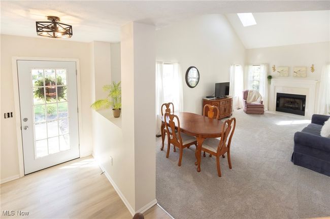 Vinyl floors leading in to the kitchen | Image 29