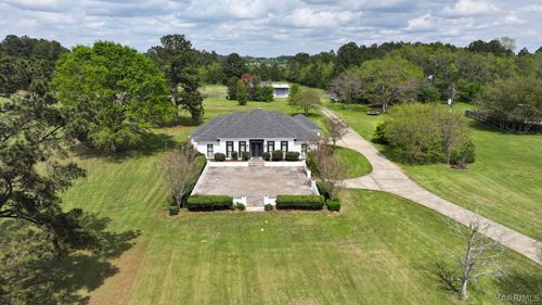 305 Foxchase Dr, Pike Road, AL, 36064-3437 | Card Image