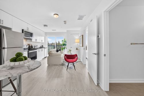 321-3401 Ridgeway Dr, Mississauga, ON, L5L0B9 | Card Image