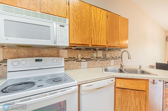 2528 25th Ave S Unit A Fargo, ND-12.jpg | Image 11