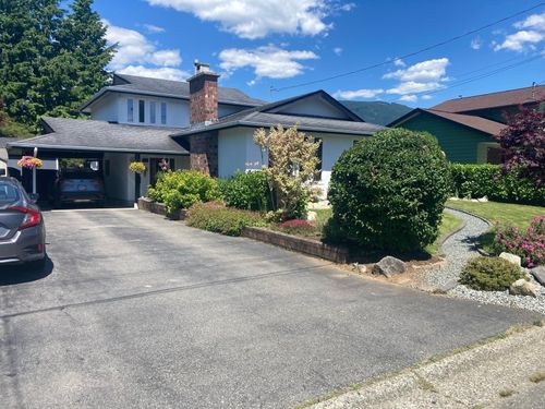 35183 Ewert Ave, Mission, BC, V2V6S7 | Card Image