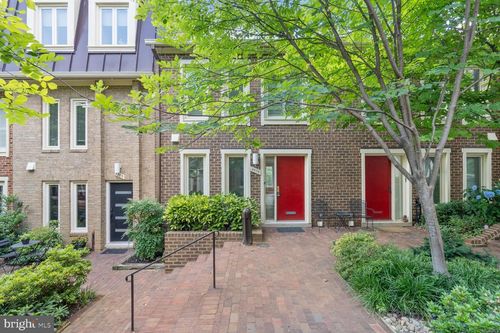 4375 Embassy Park Dr Nw, WASHINGTON, DC, 20016-3625 | Card Image