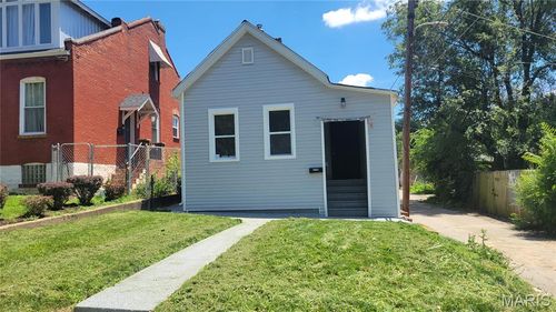 3744 Illinois Ave, Saint Louis, MO, 63118-4135 | Card Image