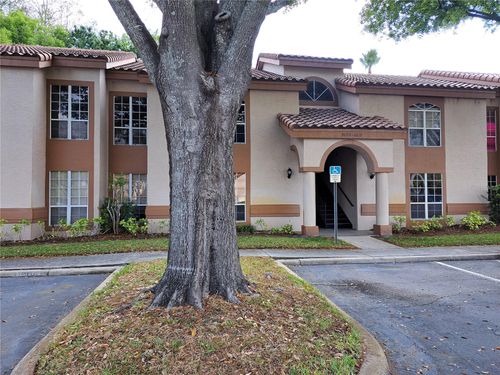 104-4613 Gate Place, Orlando, FL, 32811 | Card Image