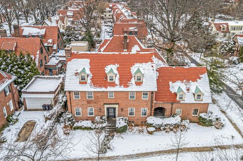 31 Puritan Ave, Forest Hills, NY, 11375-6025 | Card Image