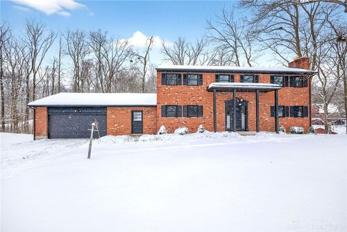 8020 E New Carlisle Rd, New Carlisle, OH, 45344-9617 | Card Image