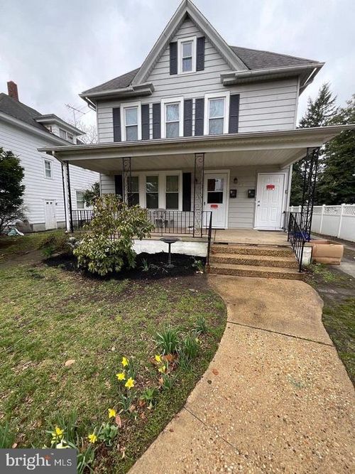 2-648 Beacon Ave, PAULSBORO, NJ, 08066-1209 | Card Image