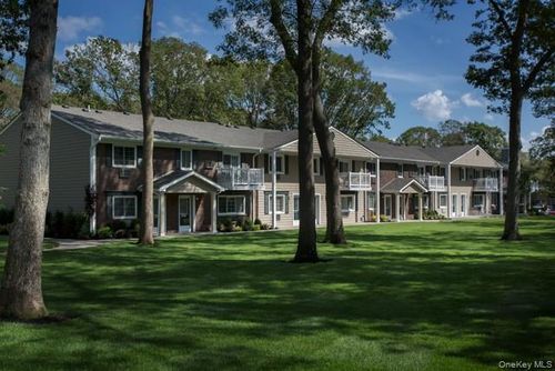 1302b-13 Margate Place, Brookhaven, NY, 11727 | Card Image
