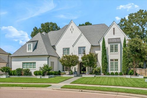 9060 Winston Woods Cir N, Germantown, TN, 38139-1500 | Card Image