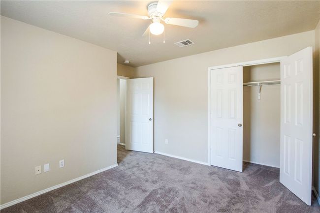 1606 Prickly Pear, House other with 3 bedrooms, 2 bathrooms and 4 parking in Lockhart TX | Image 21