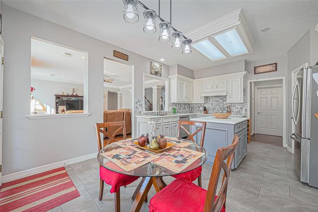5803 Slashwood Ln, House other with 4 bedrooms, 4 bathrooms and 3 parking in Spring TX | Image 19