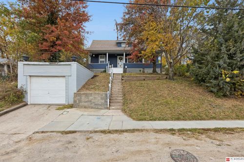 3124 Forest Lawn Ave, Omaha, NE, 68112-2339 | Card Image