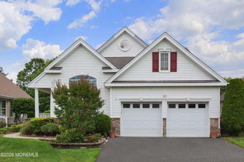 9 Kensington Ct, Holmdel, NJ, 07733-3107 | Card Image
