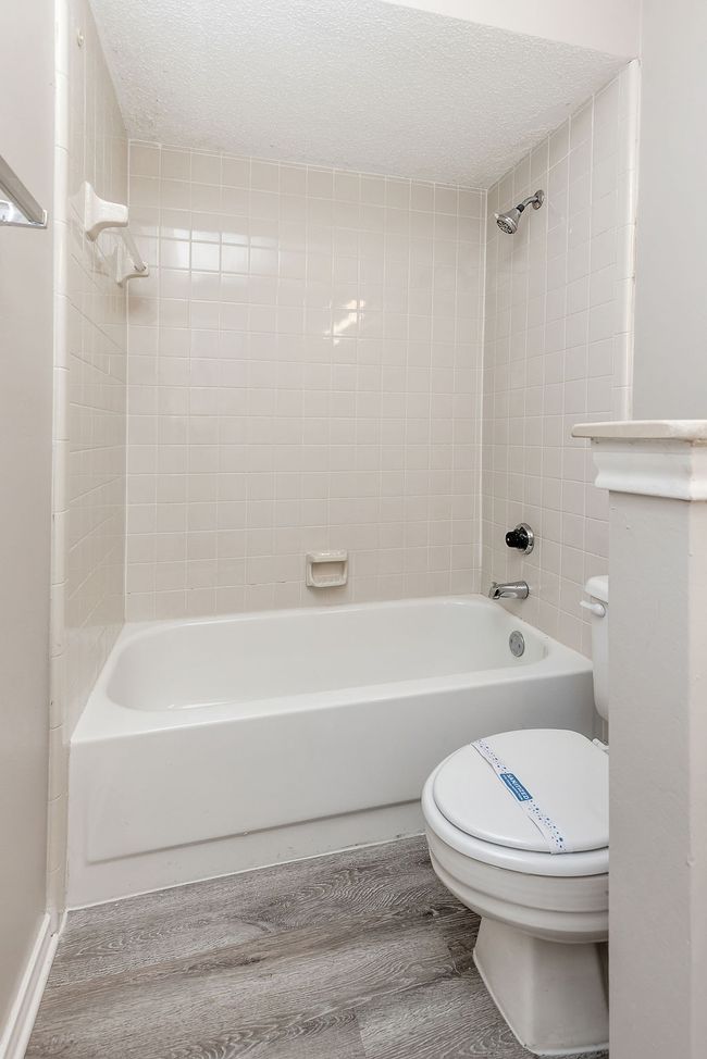 1906 Lavaca Trl, House other with 3 bedrooms, 2 bathrooms and null parking in Carrollton TX | Image 15