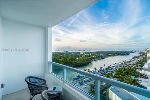 1609-4401 Collins Ave, Miami Beach, FL, 33140-3227 | Card Image