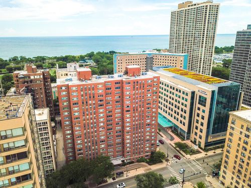 1401-2909 Sheridan Rd, Chicago, IL, 60657-5910 | Card Image