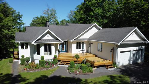 890 Lapla Rd, Kingston, NY, 12401-7714 | Card Image