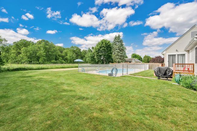 58 Spruceland Rd, House other with 4 bedrooms, 2 bathrooms and null parking in Enfield CT | Image 22
